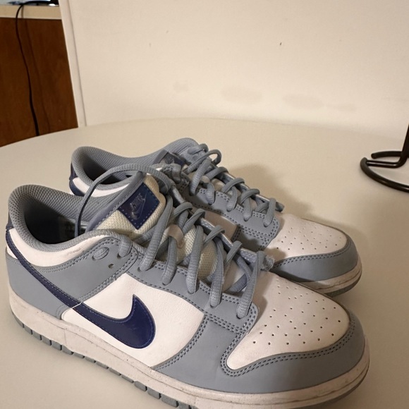 Nike Dunk Lows - Blue Whisper - Picture 3 of 4